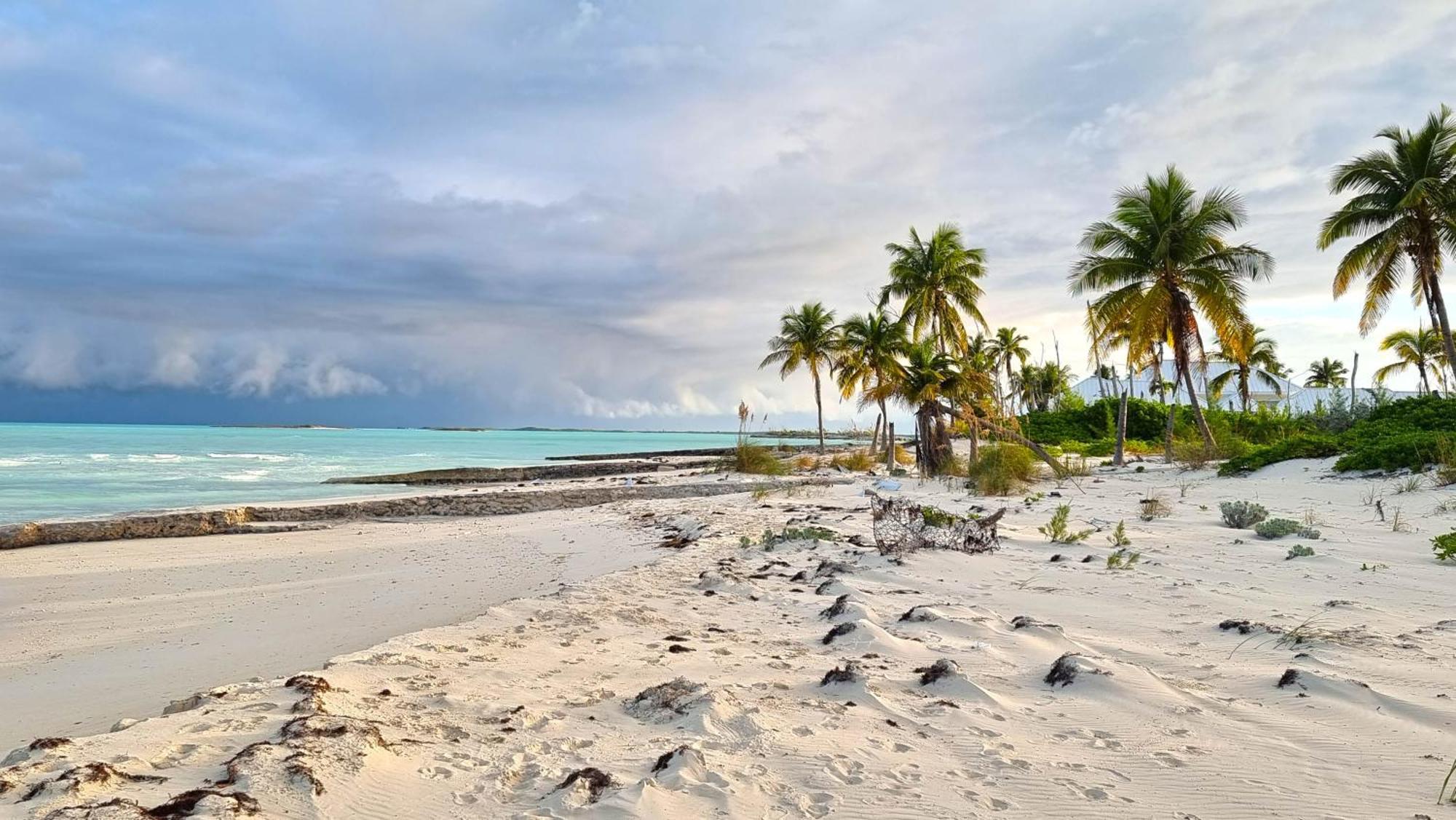 Luxury Beach Villa In Paradise. Treasure Cay Esterno foto